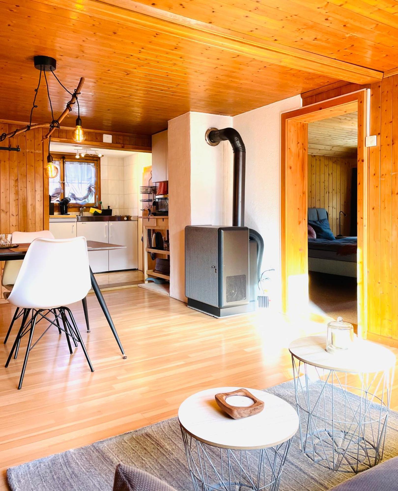 Charming, Well-Equipped Alpine Apartment คันเดอร์ชเตค ภายนอก รูปภาพ