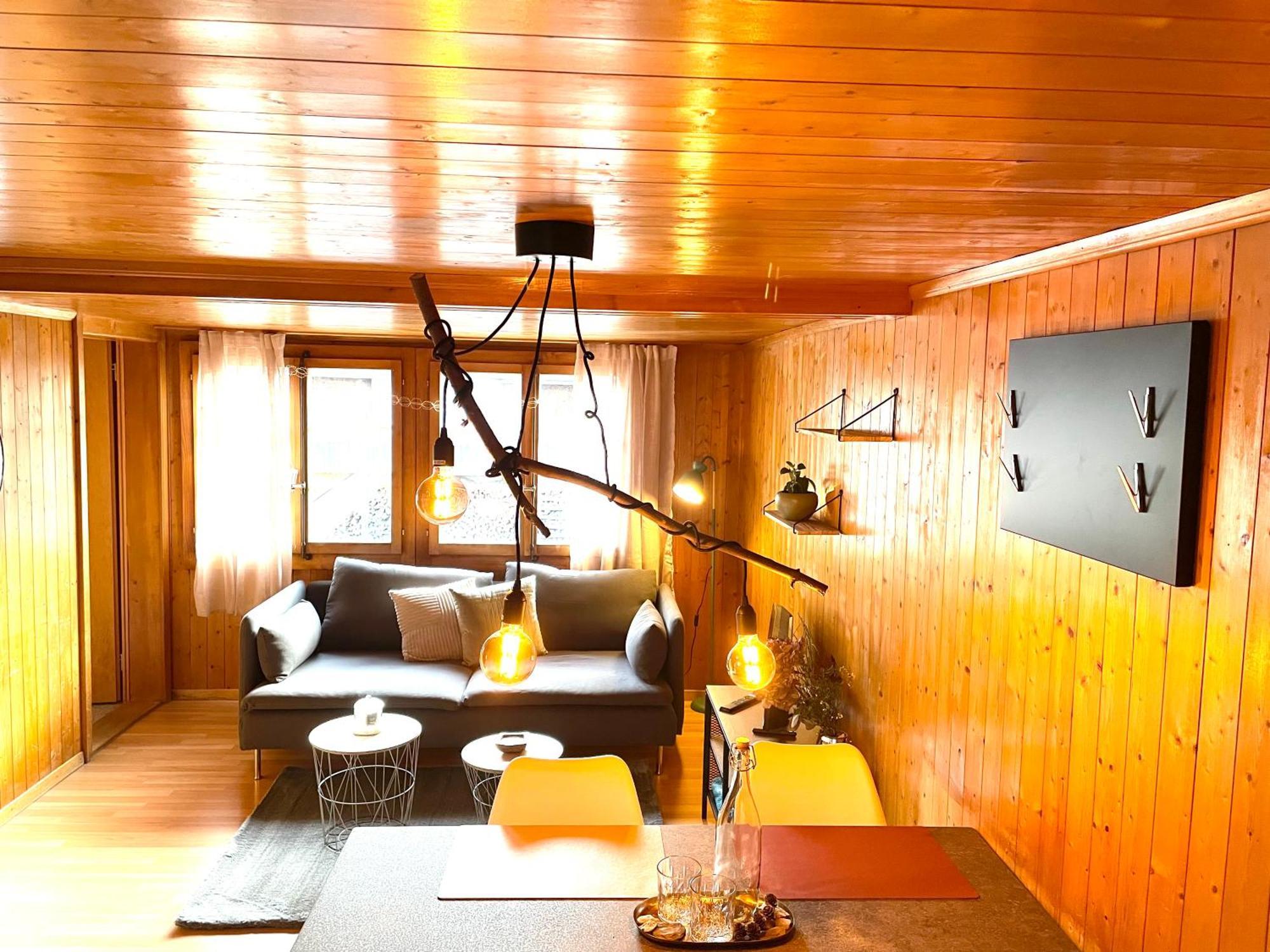 Charming, Well-Equipped Alpine Apartment คันเดอร์ชเตค ภายนอก รูปภาพ